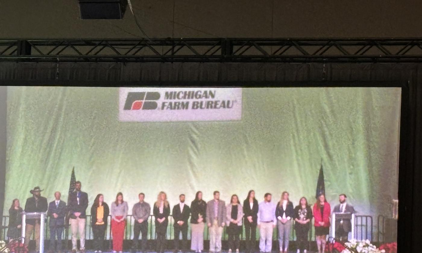 2023 Michigan State Annual Meeting Young Farmer Discussion Meet Sweet Sixteen on stage at the banquet.