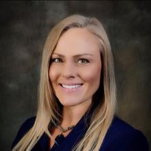 Photo of Nikki Bowles